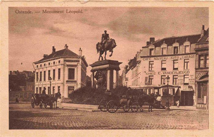 OSTENDE Oostende West-Vlaanderen Belgie Monument Leopold