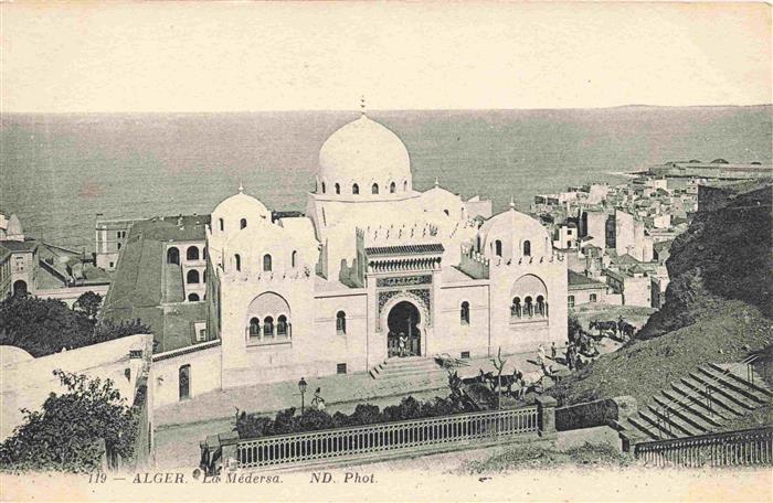 ALGER Algier Algerie La Medersa