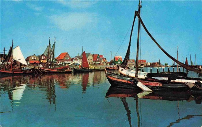 VOLENDAM NL Hafenpartie
