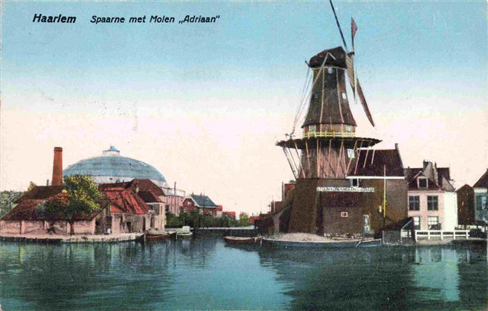 HAARLEM NL Spaarne met Molen Adriaan