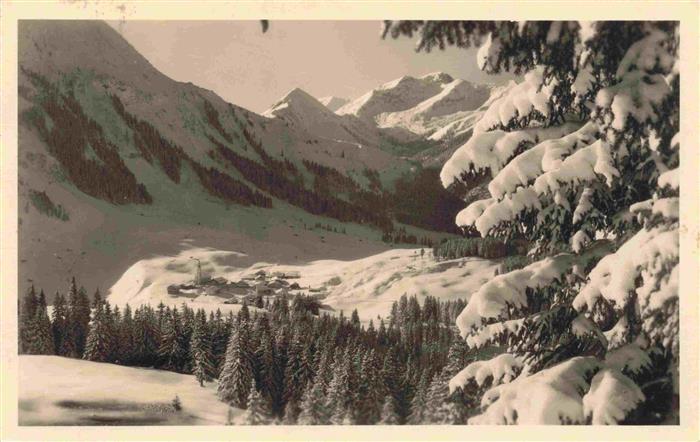 Berwang Tirol AT Panorama Blick von der Hochalm gegen Berwang und Lechtaler Alpe