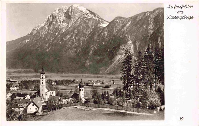 Kiefersfelden Ortsansicht mit Kirche Kaisergebirge