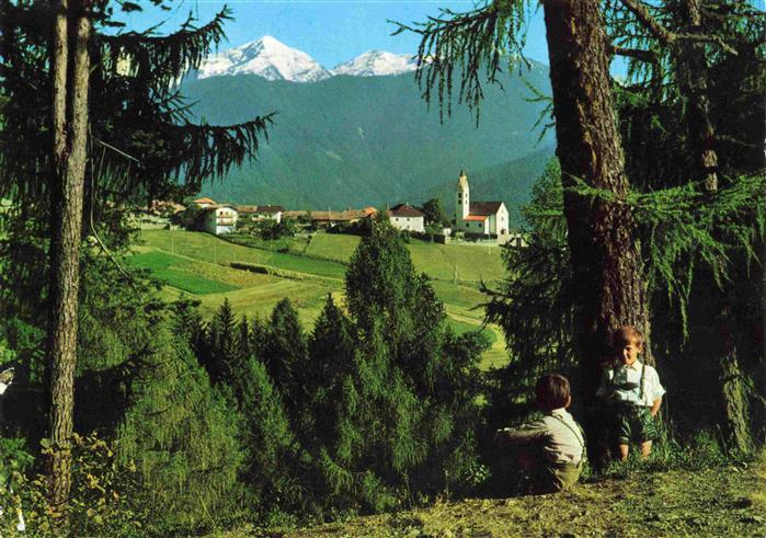 Altrei Suedtirol Ansicht vom Waldrand aus