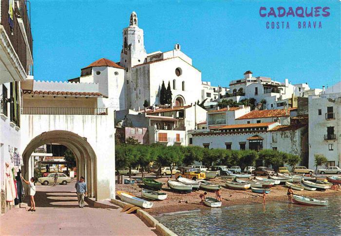 Cadaques Costa Brava ES Part Alguer e Iglesia