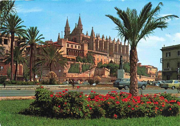Palma de Mallorca ES Catedral y Palacio de la Almudaina