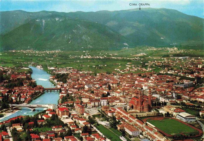Bassano del Grappa IT Fliegeraufnahme