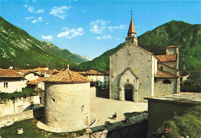 Venzone Il duomo e la rotonda delle mummie