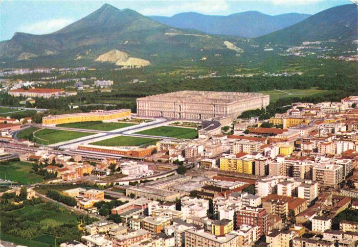 Caserta Vecchia IT Fliegeraufnahme