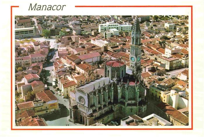 Manacor Mallorca ES Vista aerea En primer termino la Real Parroquia