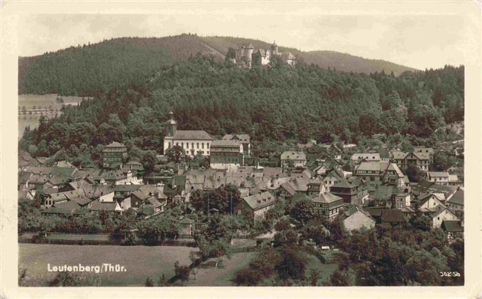 Leutenberg Saalfeld Thueringen Panorama Blick zum Schloss