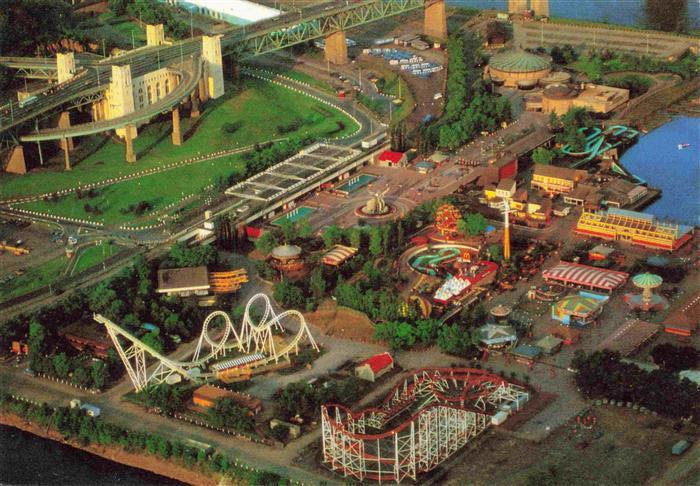 MONTREAL  QUEBEC Canada La Ronde à l'Ile Sainte Hélène vue aérienne