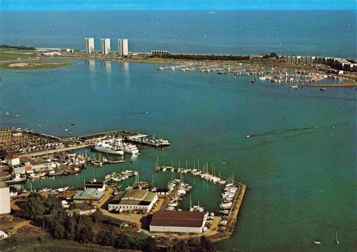 Burgstaaken Insel Fehmarn Panorama Hafen im Hintergrund Burgtiefe
