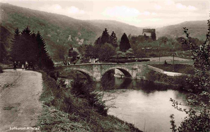Altwied Neuwied Rheinland-Pfalz Uferpartie am Fluss Luftkurort