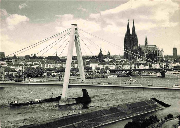 Koeln  Rhein Severinsbruecke und Dom