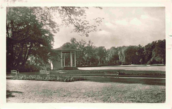 Guestrow Mecklenburg Vorpommern Im Rosengarten