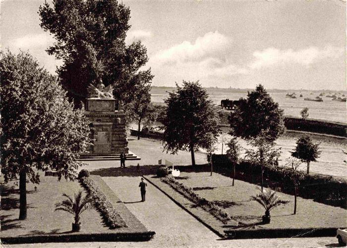 Emmerich Rhein Kriegerdenkmal