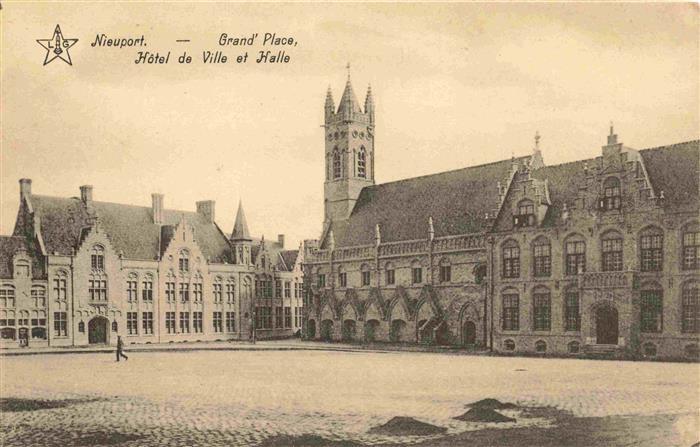 NIEUPORT Nieuwpoort West-Vlaanderen Belgie Grand Place Hotel de Ville et Halle