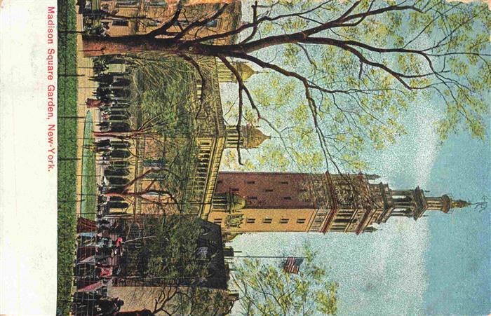NEW YORK City USA Madison-Square-Garden Turm Uhrturm Park Passanten Baeume US-Fl