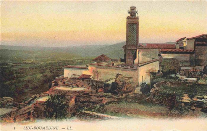 Sidi-Boumedine Tunesie Moschee Minarett Ruinen Haeuser Tal Berglandschaft Felspl