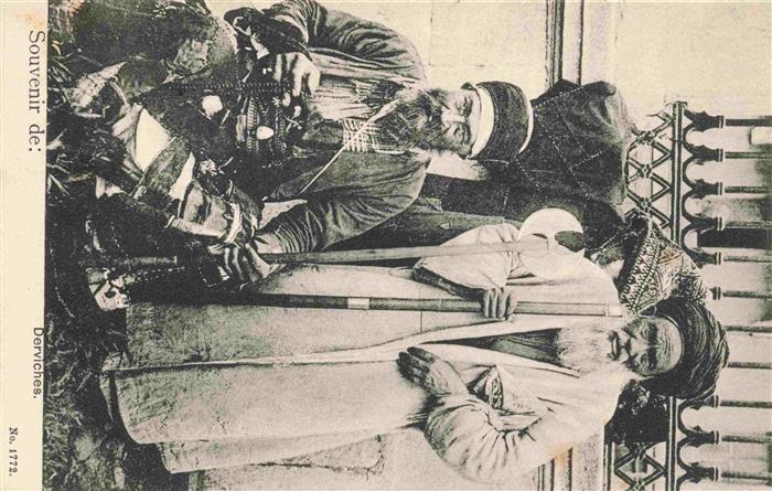 Syrien Syria Syrie Derwiches Derwische Moenche Turban Gewand Stab Bart Volkstype