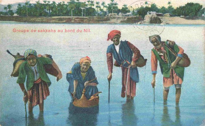 Sakkara Saqqarah Egypt Groupe-de-sakkahs Nil Wassertraeger Tracht Palmen kolorie