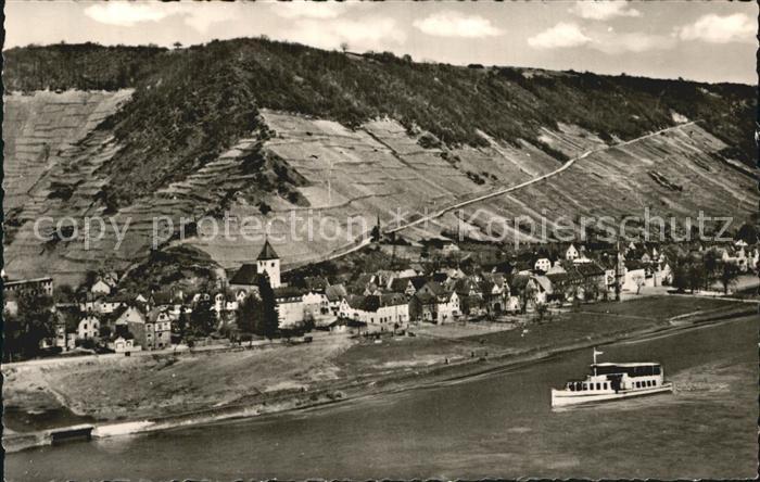 Moselkern Panorama Faehrschiff