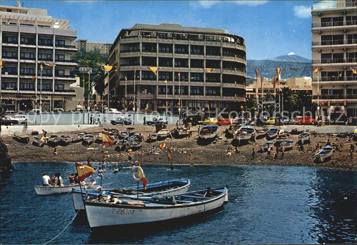 Puerto de la Cruz Hafenpartie mit Hotels