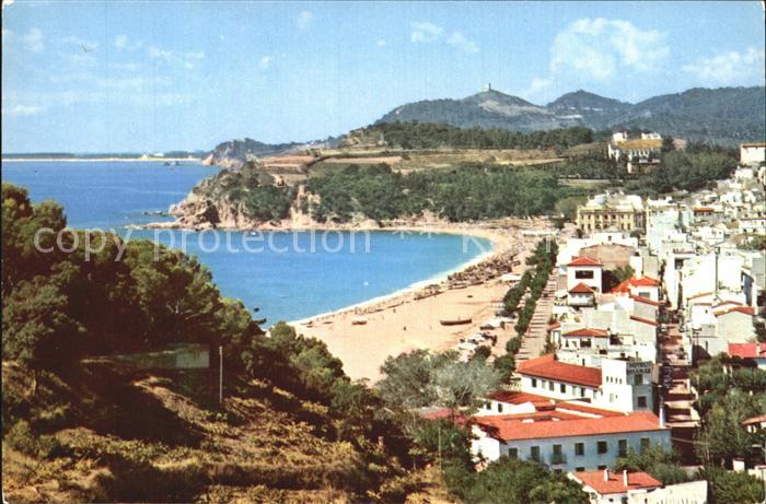 Lloret de Mar El amplio arco de su arenosa playa Panorama Strand Kueste