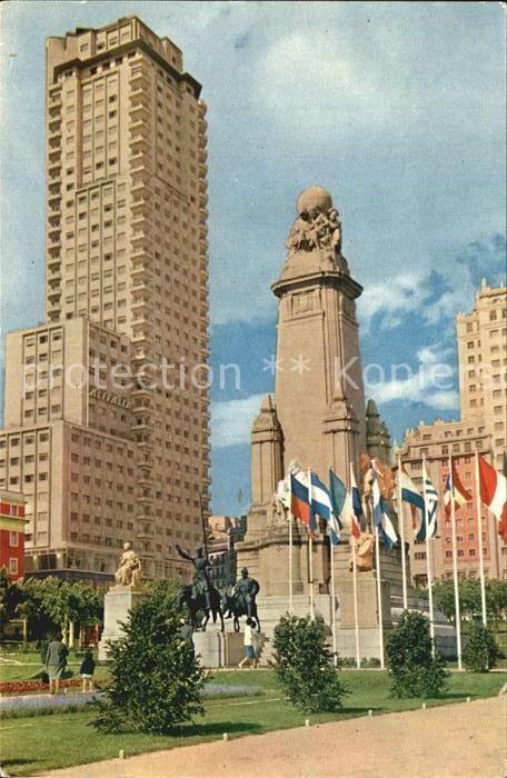 Madrid Spain Monumento a Cervantes y Torre de Madrid Denkmal Fahnen
