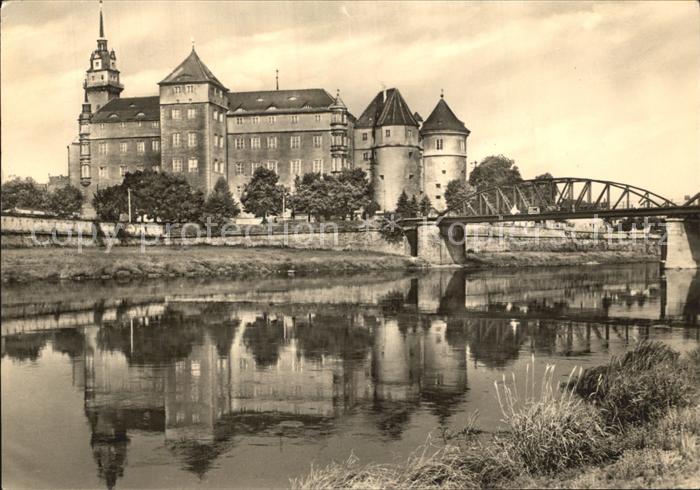 Torgau Schloss Hartenfels Elbe Bruecke Wasserspiegelung