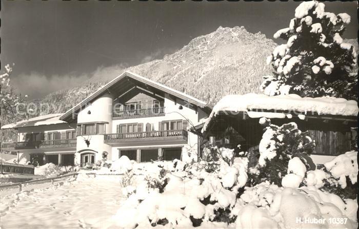 GARMISCH-PARTENKIRCHEN Bayern Berggasthof Almhuette Winter