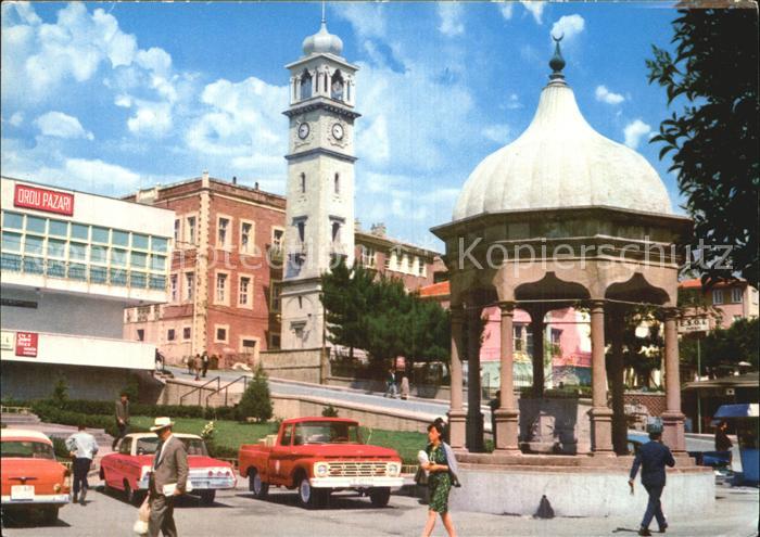 Balikesir Uhrturm Brunnen