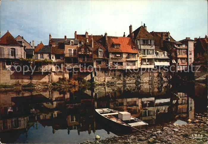 Argenton-sur-Creuse alte H?user am Fluss