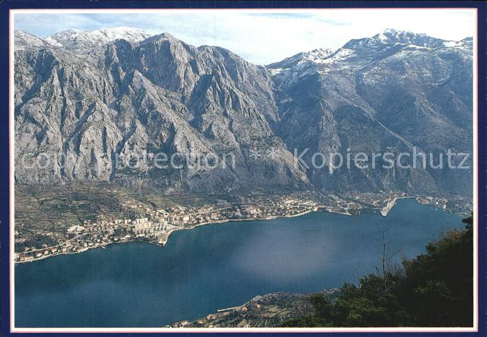 Boka Kotorska Fliegeraufnahme mit See