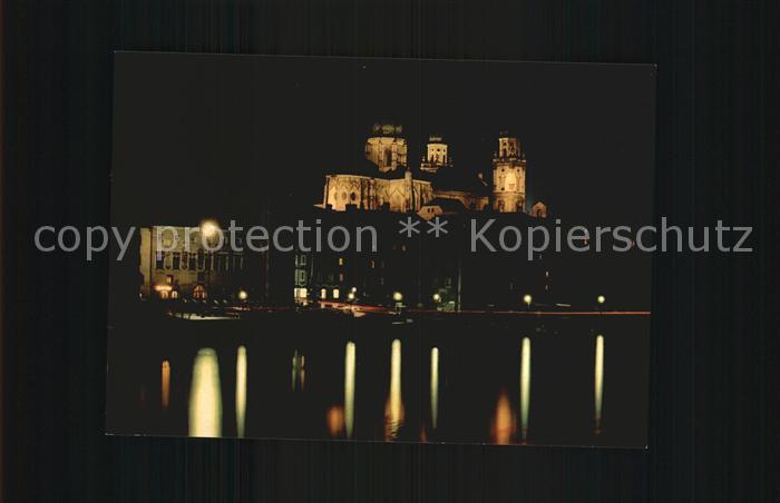 PAssAU Bayern Rathaus Dom Nachtaufnahme