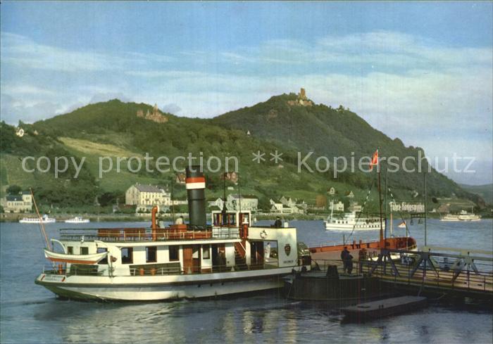 Koenigswinter Burg Drachenfels von der Anlegestelle aus gesehen