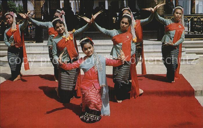 Tanz Taenzer Nail Dance Northern Thailand
