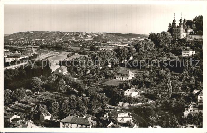 WueRZBURG Bayern Kaeppele mit Blick ins Maintal