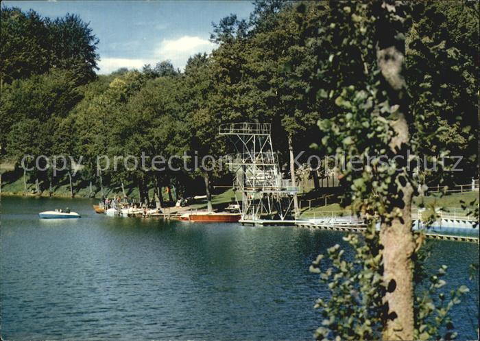 Daun Eifel Freischwimmbad am Gemuendener Maar