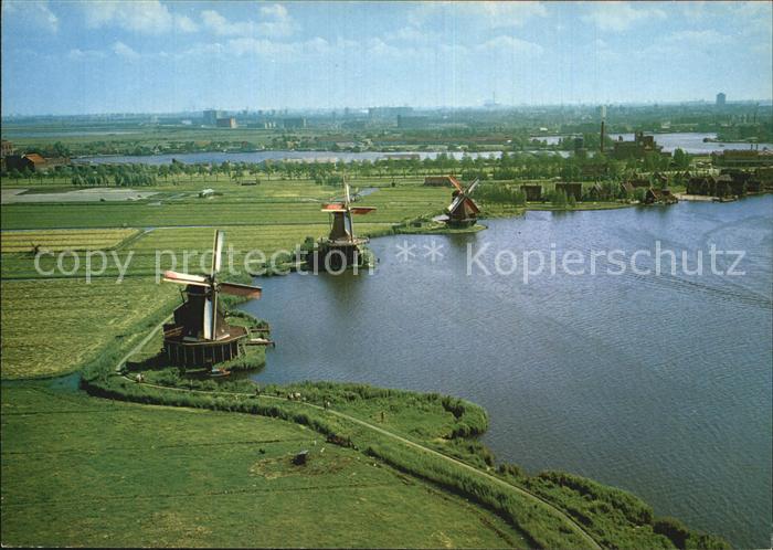 Zaanse Schans Fliegeraufnahme Windmuehlen