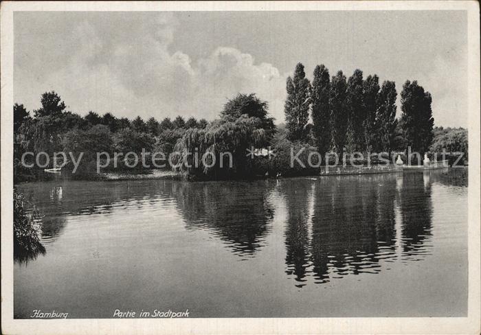 HAMBURG  CITY Partie im Stadtpark