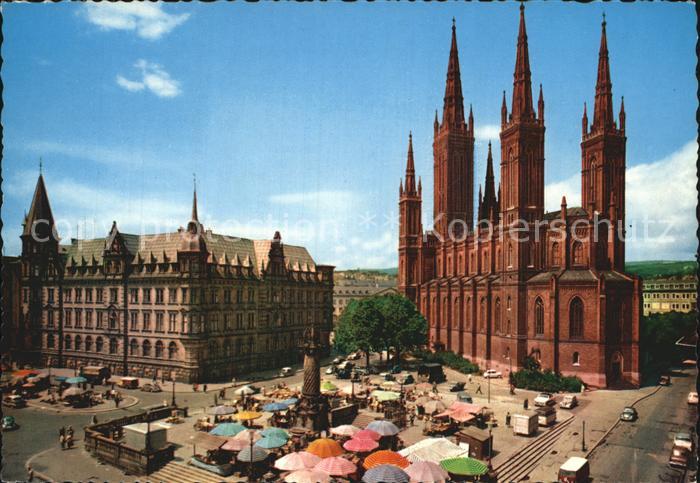Wiesbaden Marktplatz Rathaus Kirche