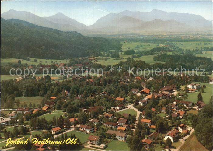 Bad Heilbrunn Fliegeraufnahme mit Herzogstand und Heimgarten