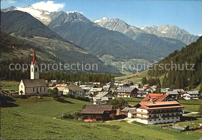 Luttach Ahrntal Suedtirol Panorama mit Kirche