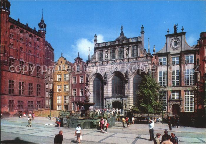 Gdansk Fontanna Neptuna i Dwor Artusa przy Dlugim Targu