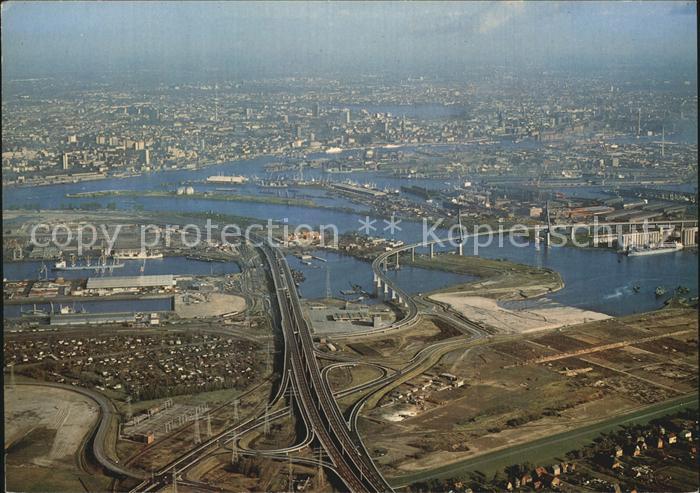 HAMBURG  CITY Fliegeraufnahme Hafen mit Kohlbrandbruecke