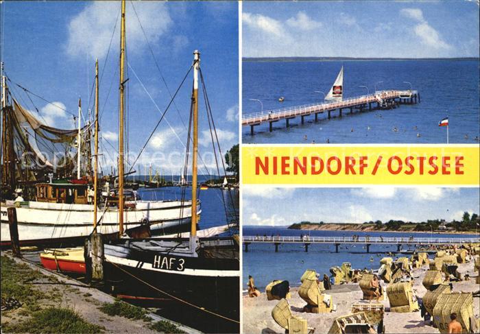 Niendorf Ostseebad Strand Hafen Seebruecke