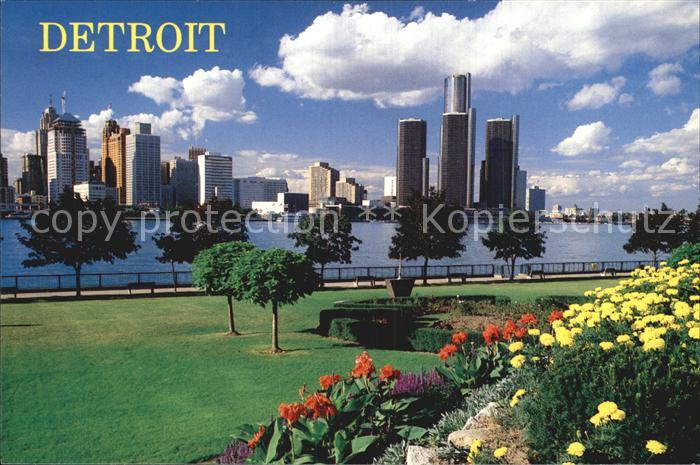 Detroit Michigan Skyline