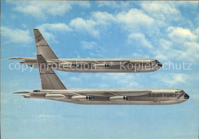 Flugzeuge Militaria Boeing B-52 U.S. Air Force Langstrecken-Bomber