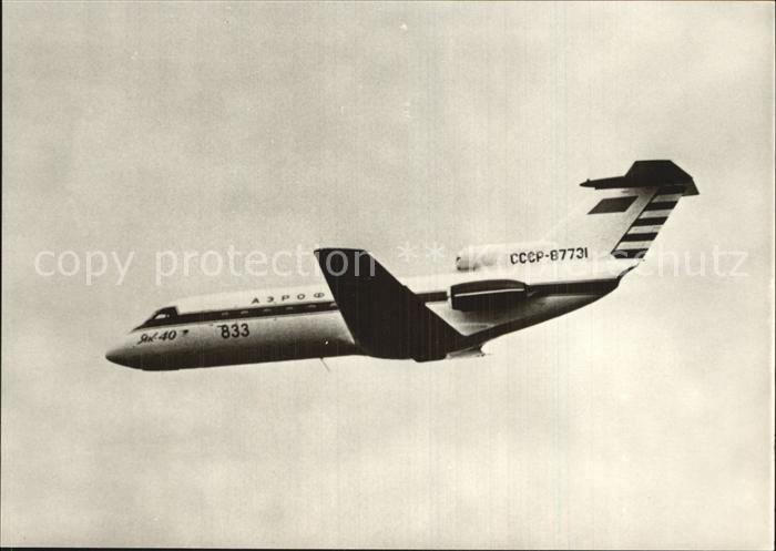 Flugzeuge Zivil Kurzstrecken-Verkehrsflugzeug Jak-40 Ru